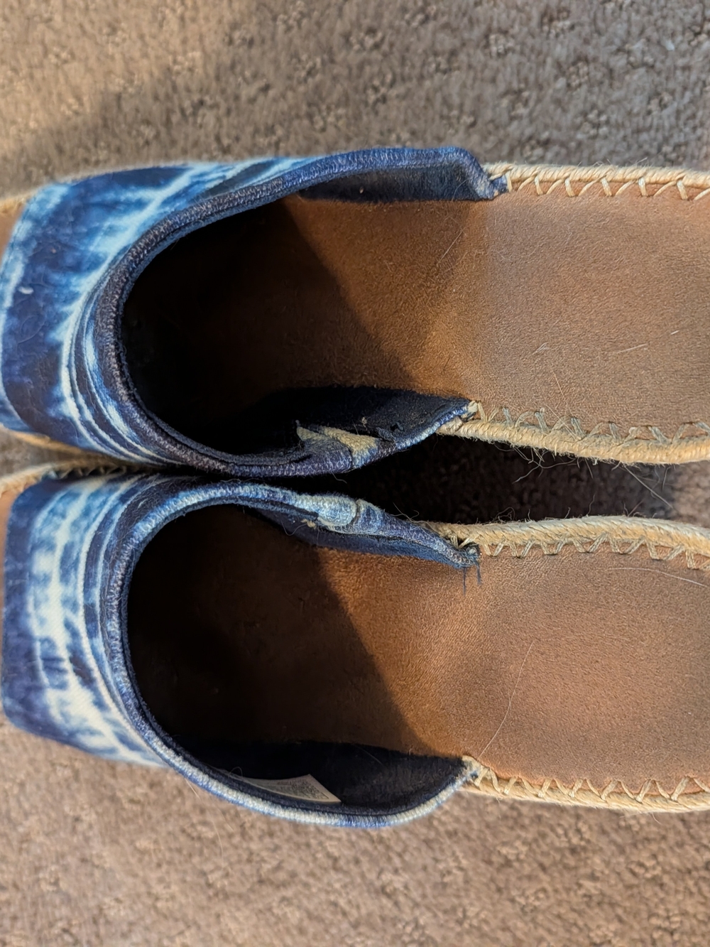 Toms Blue Tie-Dye Slide Sandals for Women - Picture 6 of 6